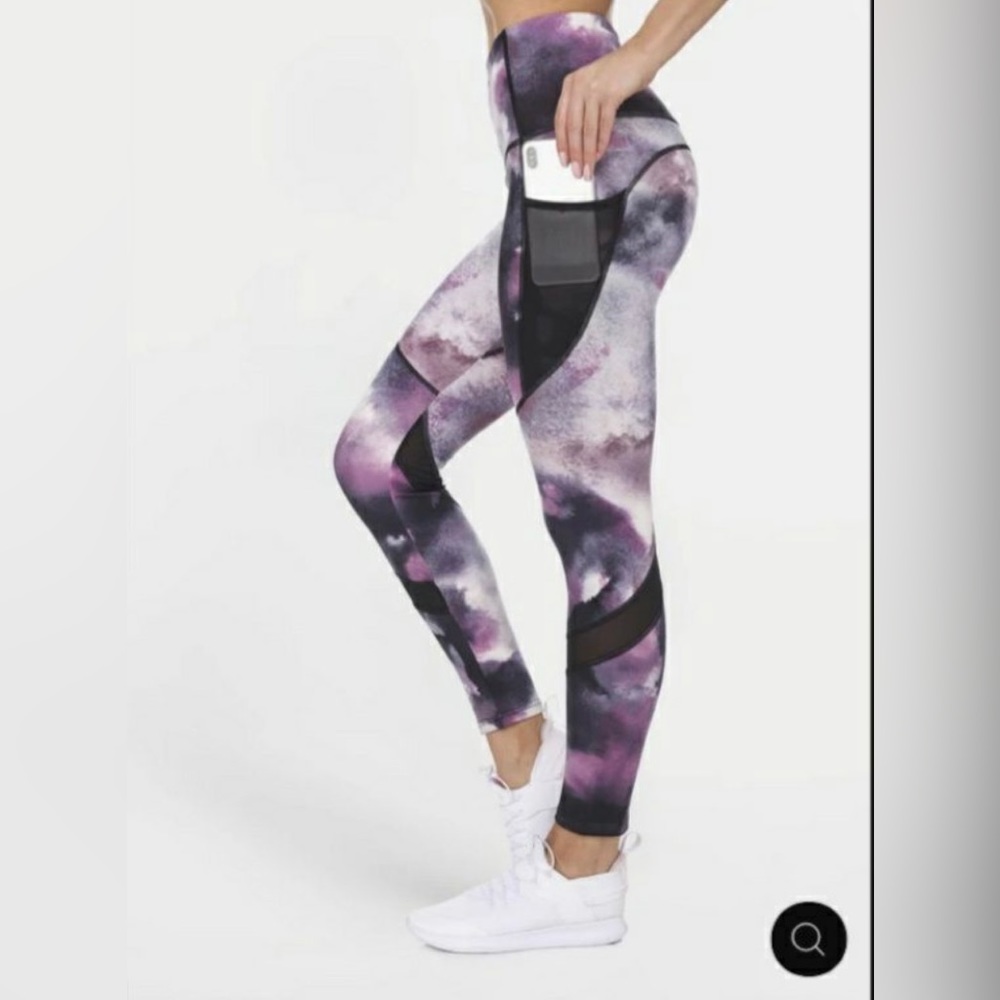 BSP Activewear Watercolor print leggings!  NWOT XL